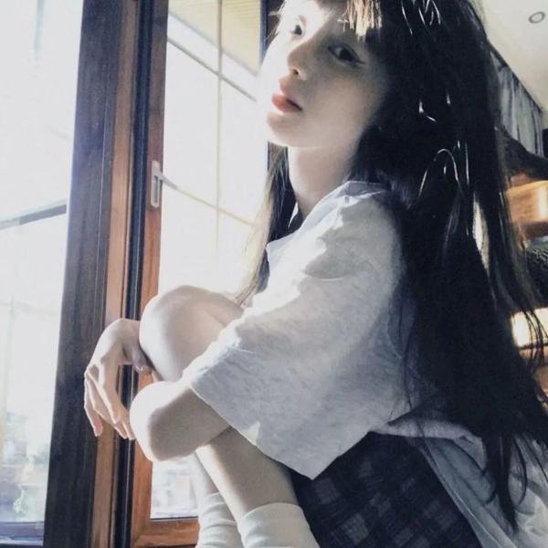 川尻小玉的懒散生活